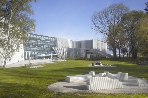 OÖ_bruckneruni_blick vom park aus_roland halbe.jpg, © Roland Halbe, Photographer: Roland Halbe